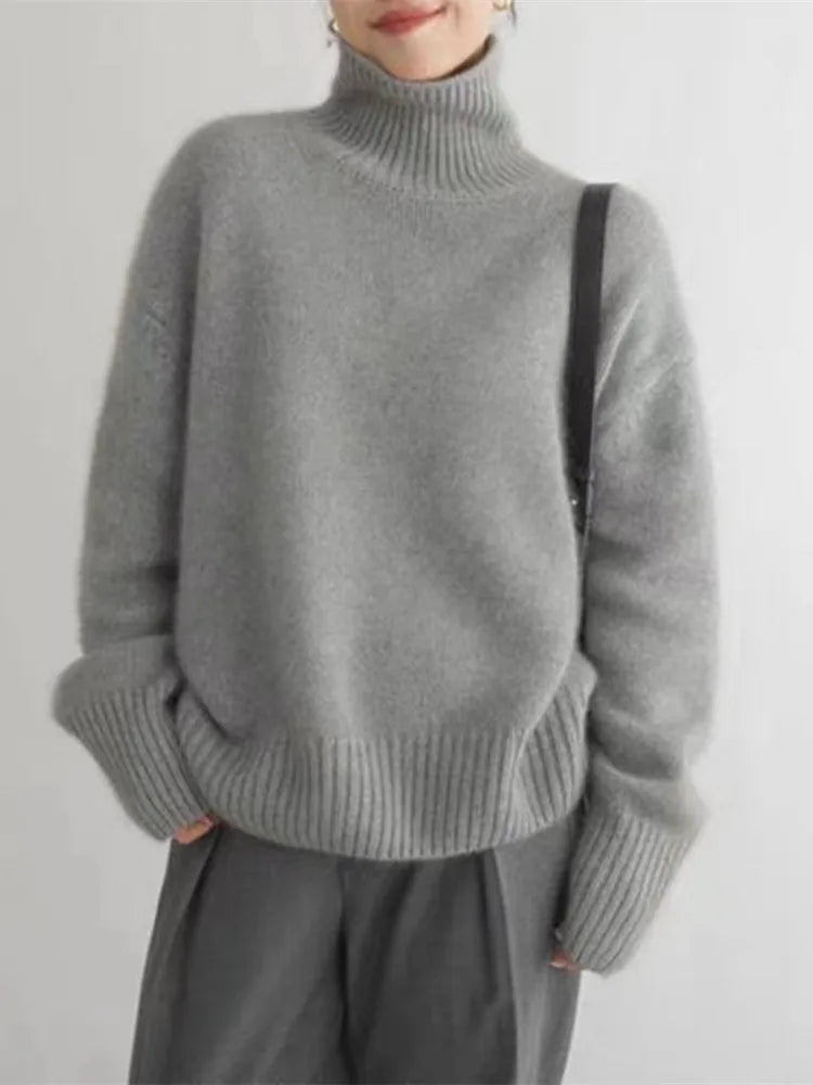 Amaya - Suéter Elegante de Cuello Alto Suave