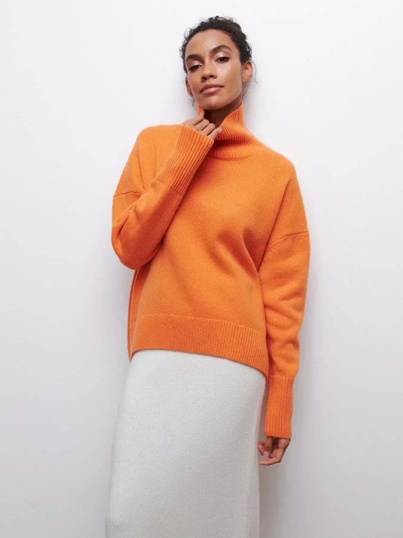 Eden - Suéter de punto con cuello alto oversized y elegante