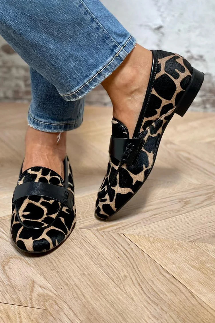 RENATA | LOAFERS EXCLUSIVOS CON TACÓN BAJO