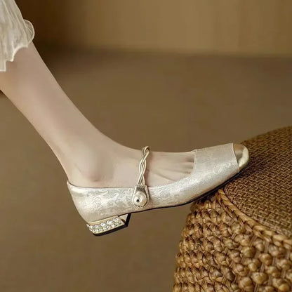 Zapatos Mary Janes de Cuero Mestelle
