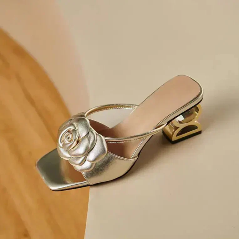 Sandalias Florales Dera™