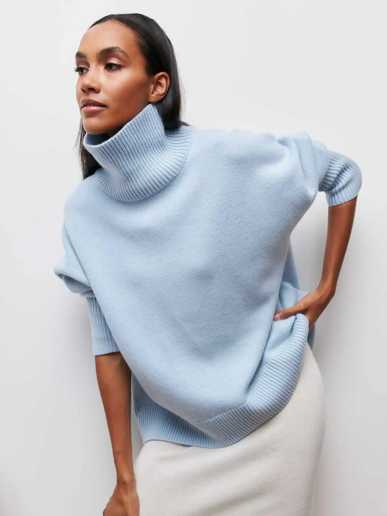 Eden - Suéter de punto con cuello alto oversized y elegante