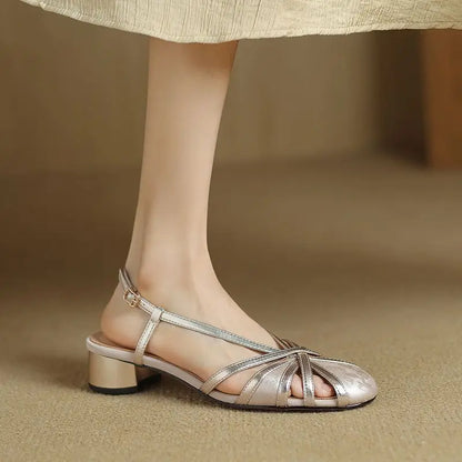 Sandalias Elegantes de Yara