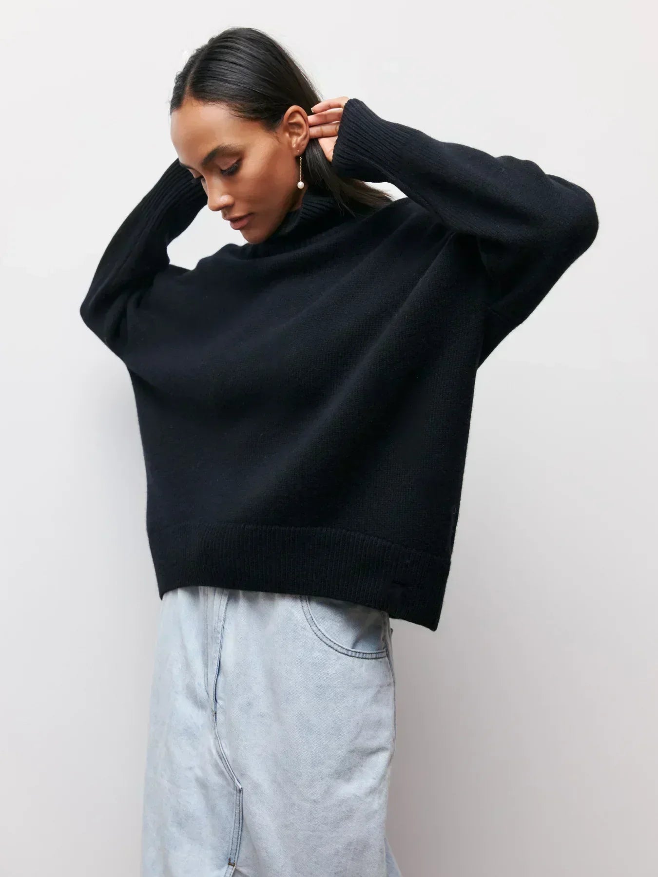 Eden - Suéter de punto con cuello alto oversized y elegante