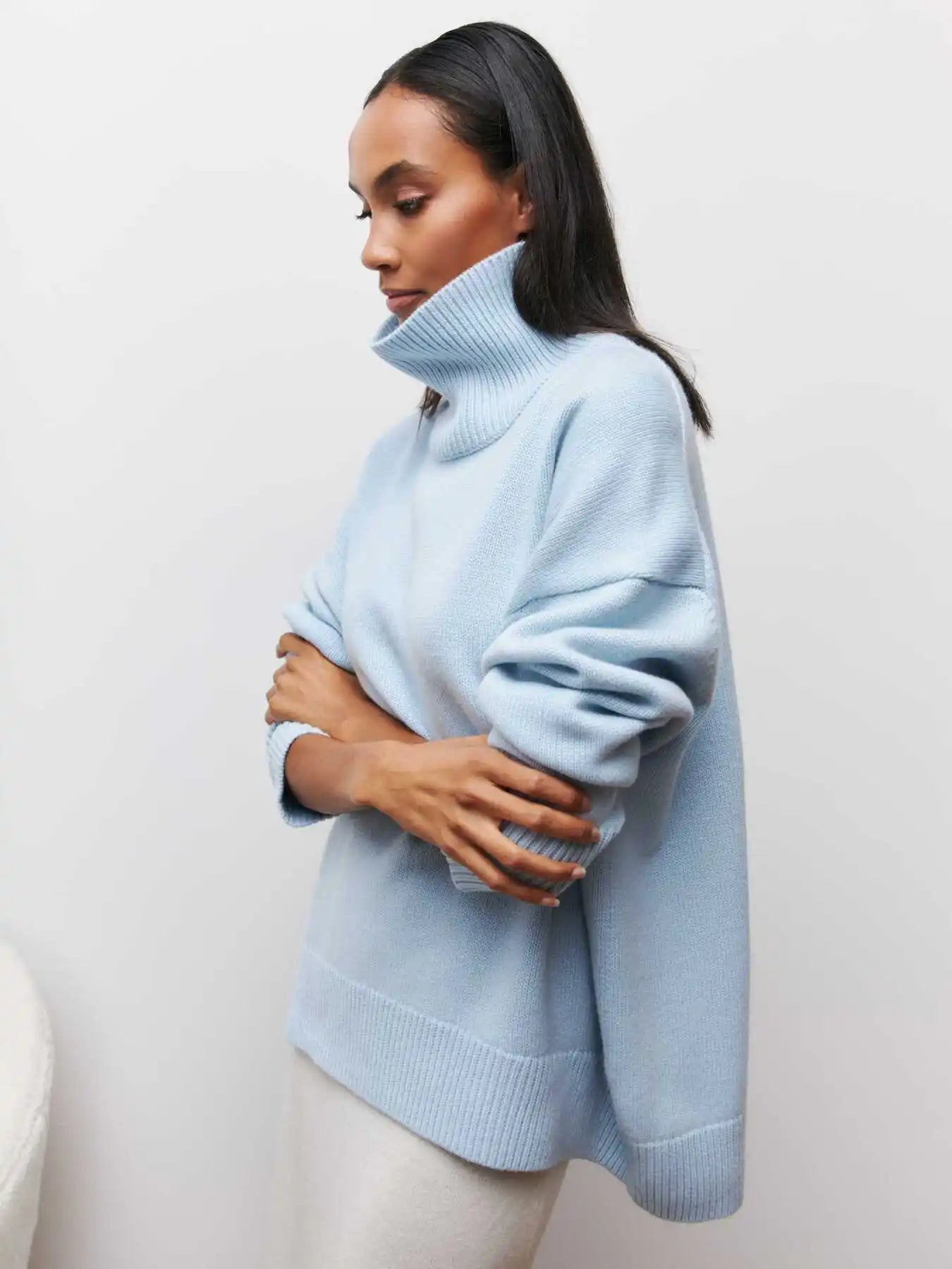 Eden - Suéter de punto con cuello alto oversized y elegante