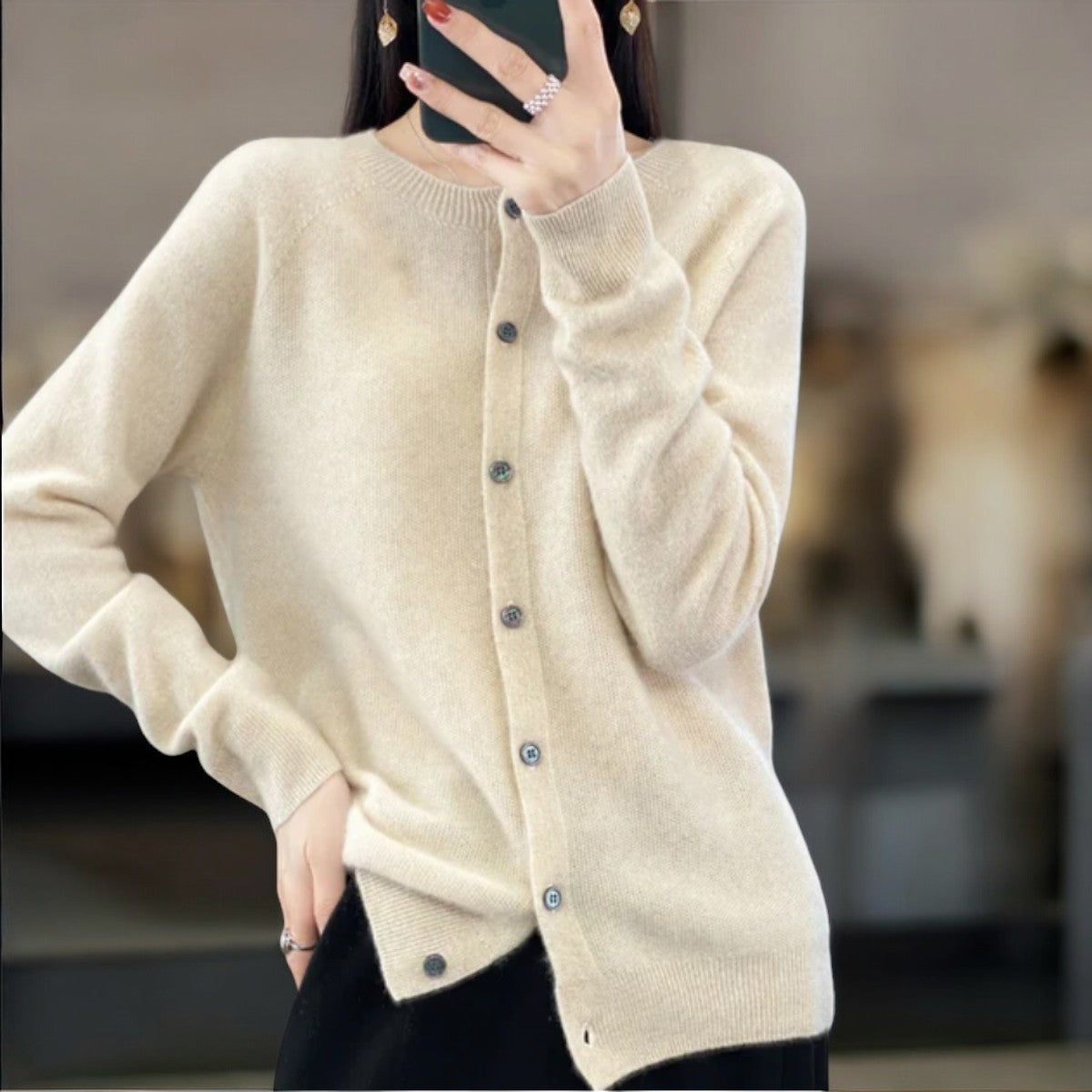 Rhea | Cárdigan ligero de merino para mujer | Clásico para el día a día