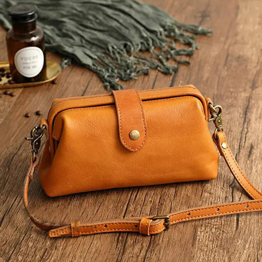 Lily - Bolsa Unisex con Colgante Atemporal