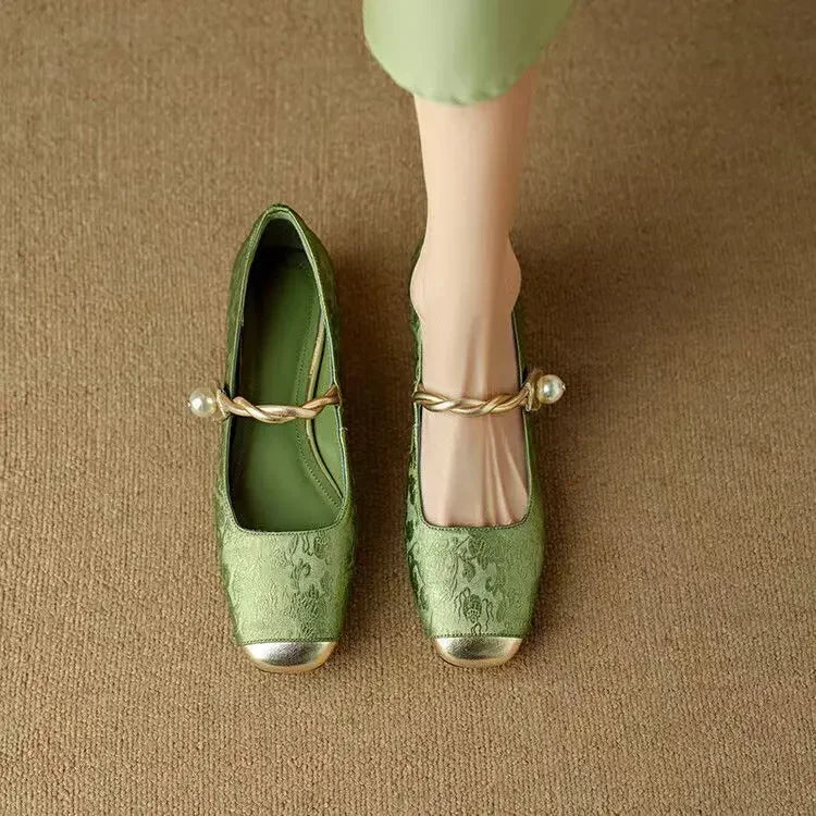 Zapatos Mary Janes de Cuero Mestelle