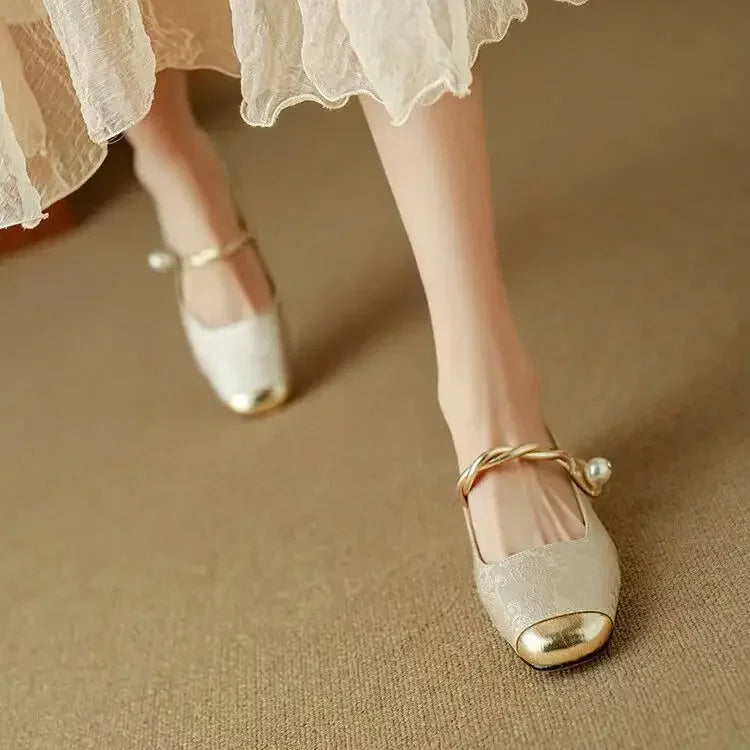 Zapatos Mary Janes de Cuero Mestelle